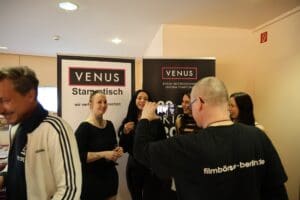 Erster Venus-Stammtisch auf der Filmbörse in Berlin.